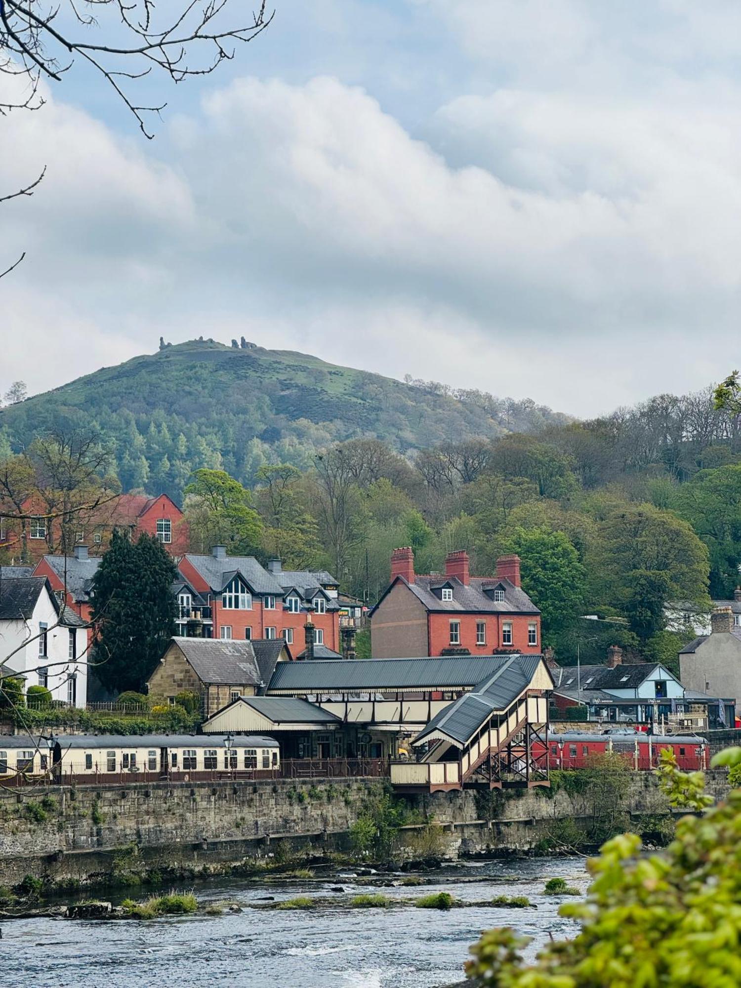 Riversdale House Bed & Breakfast Llangollen Eksteriør bilde