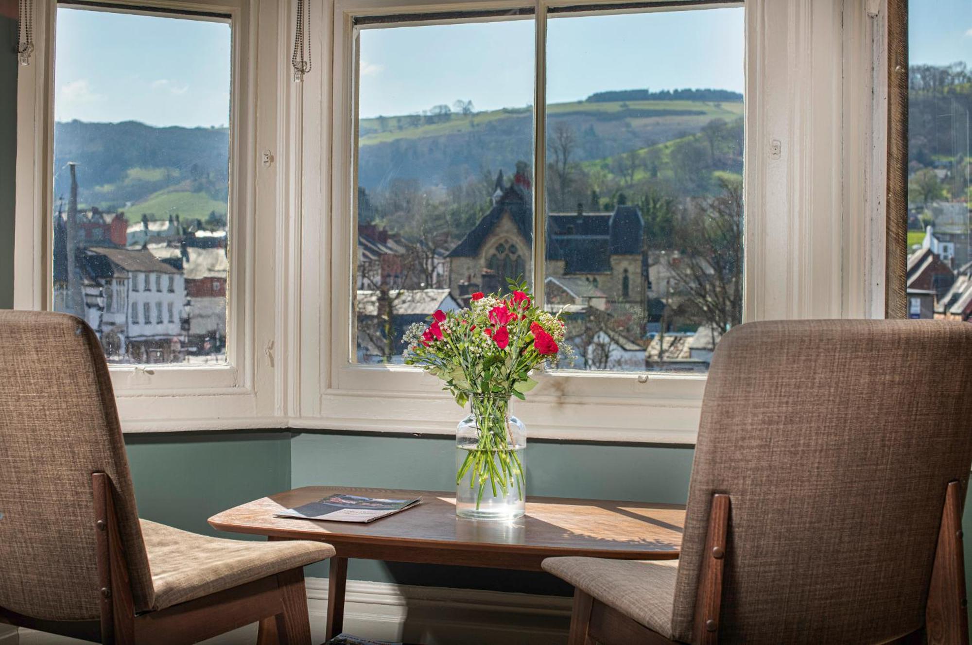 Riversdale House Bed & Breakfast Llangollen Eksteriør bilde